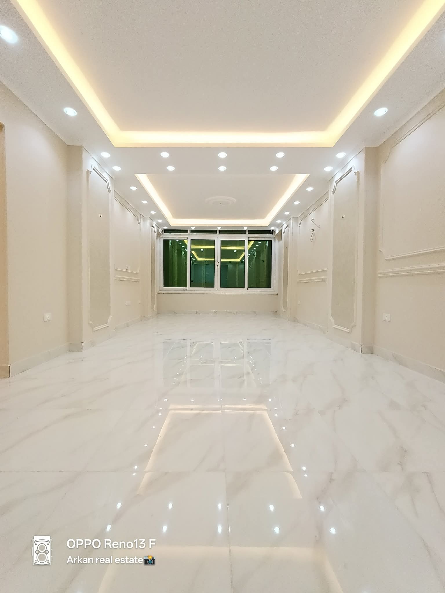 شقة للبيع تشطيب ألترا سوبر لوكس بموقع متميز داخل مدينة حدائق الأهرام 