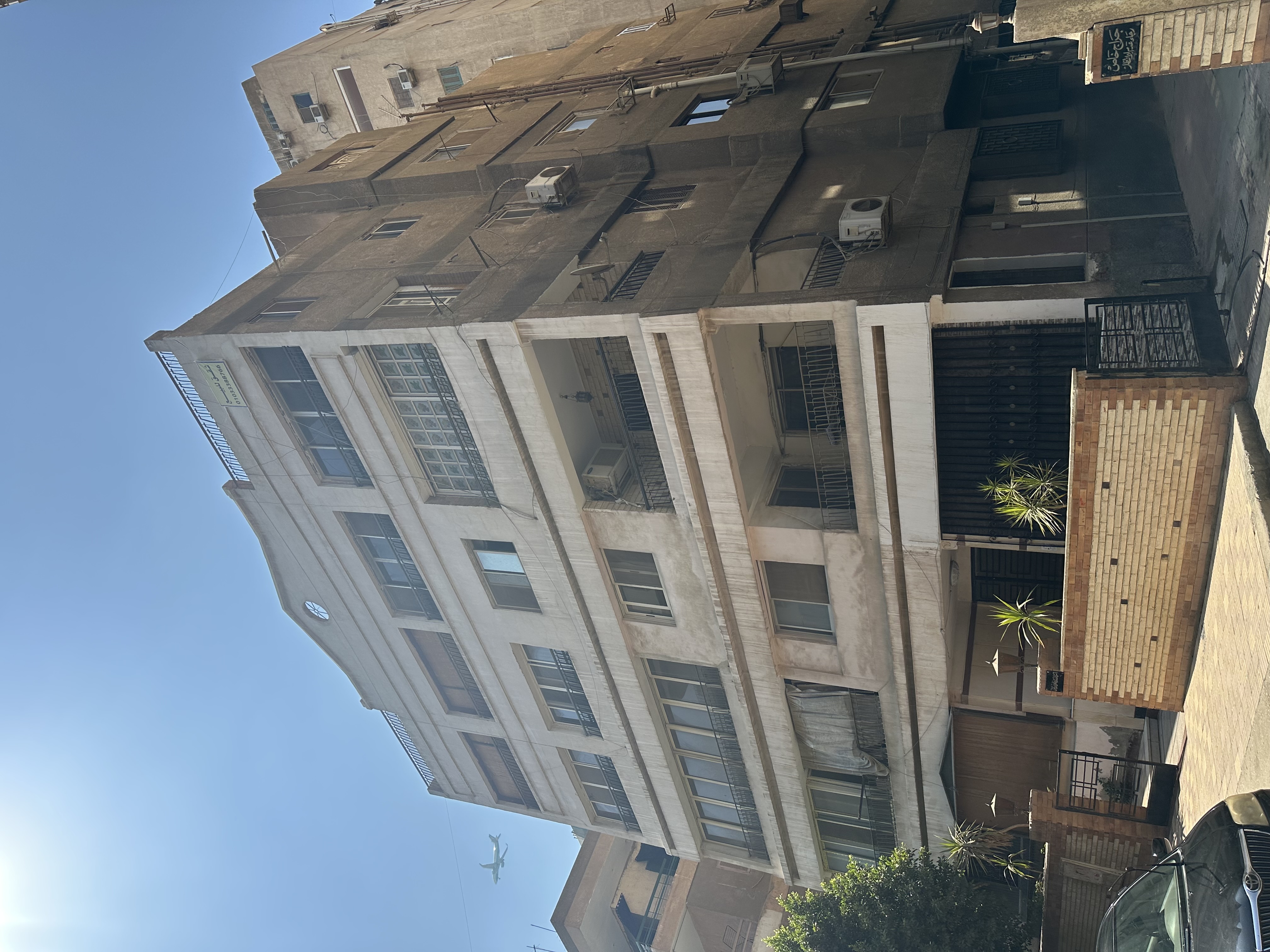 بسعر مغري شقة ٢٠٠م٢ للبيع بمدينة نصر-المربع الذهبي- المنطقة السادسة