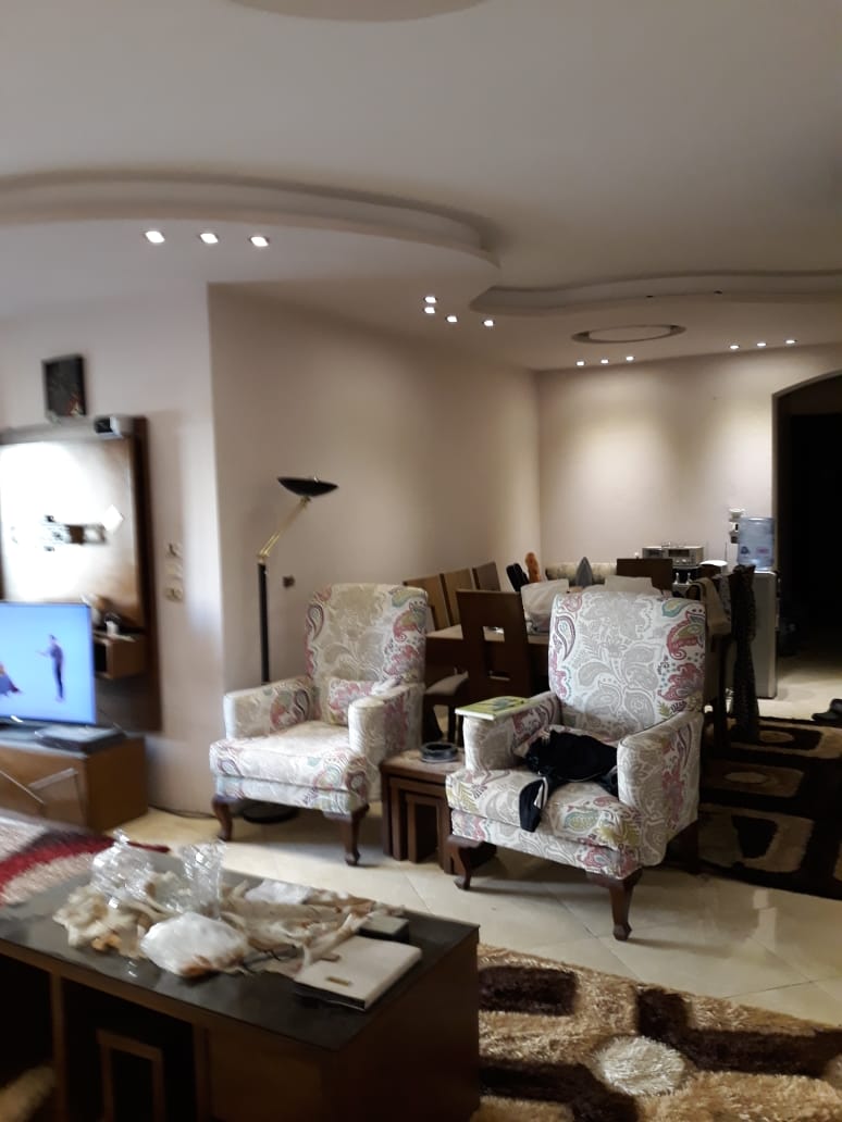 شقة ١٨٥ متر